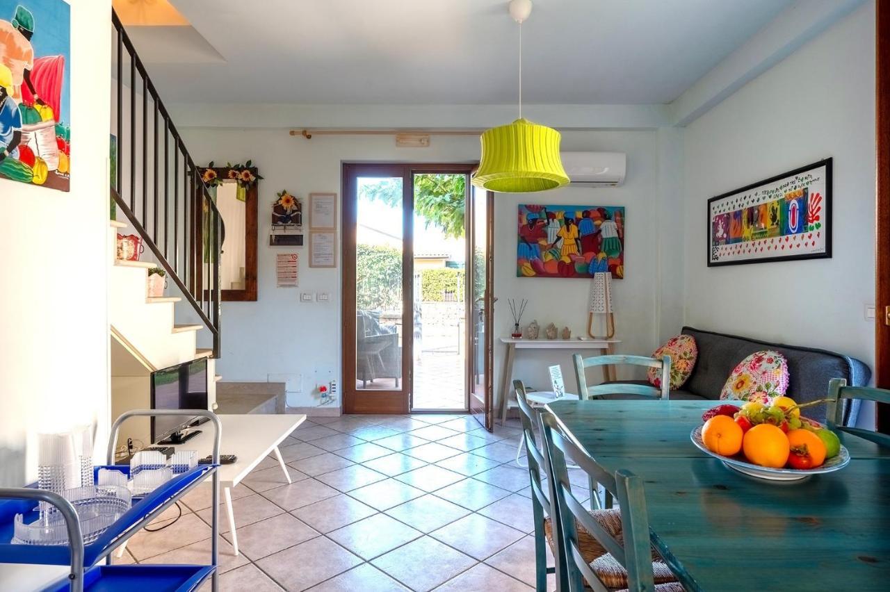 Villa Aura Marina di Modica Buitenkant foto