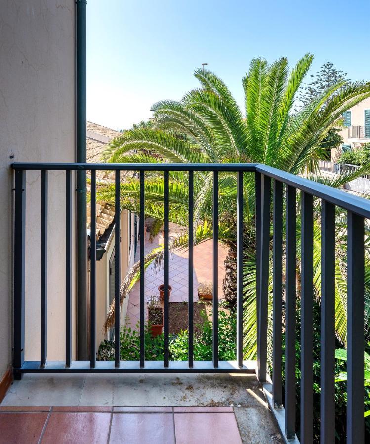 Villa Aura Marina di Modica Buitenkant foto